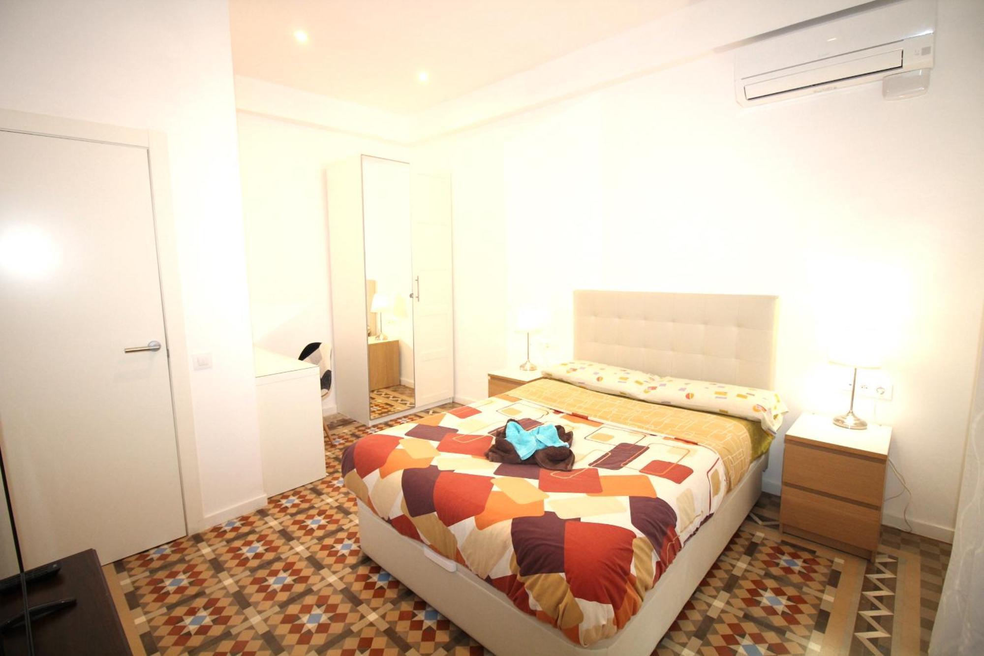 Rooms Balmes Barcelona Exterior photo