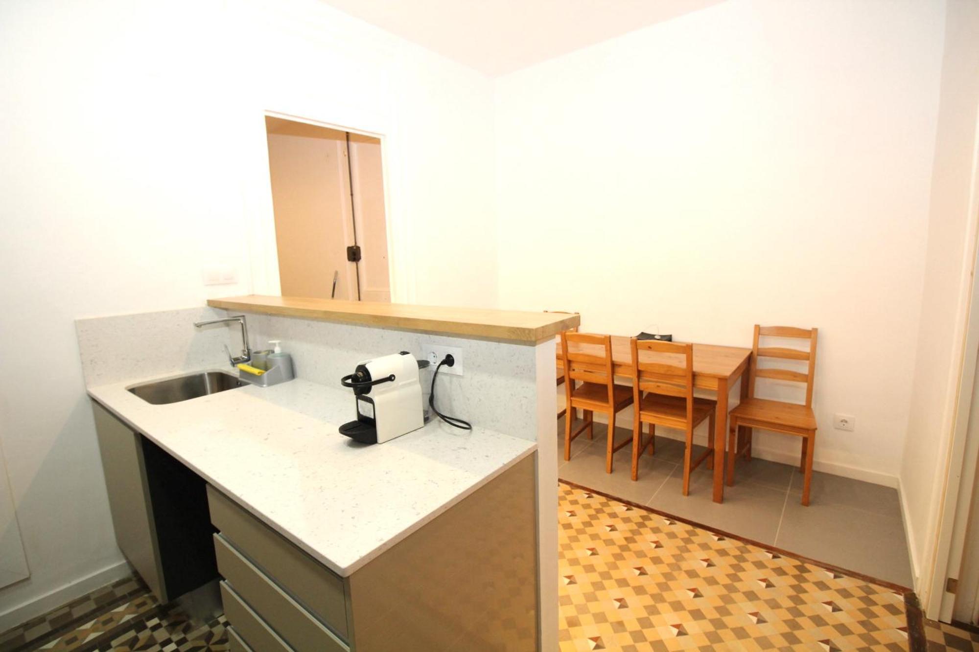 Rooms Balmes Barcelona Exterior photo