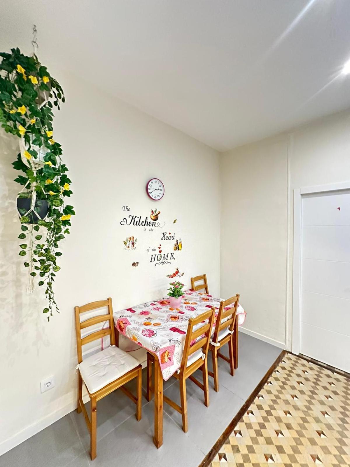 Rooms Balmes Barcelona Exterior photo